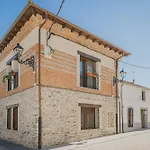 La Antigua Taberna - *