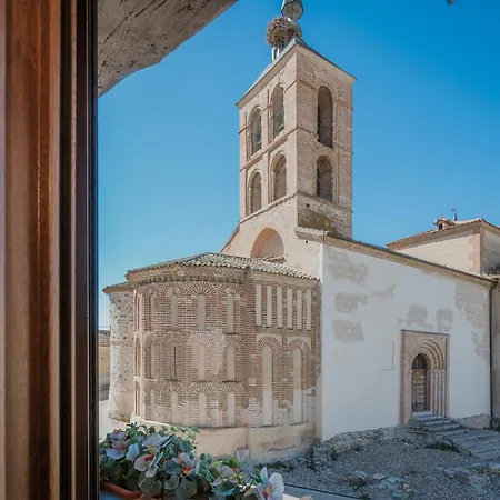 Casa de Campo La Antigua Taberna - *